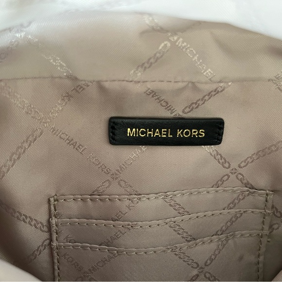 MICHAEL KORS Leila Small Nylon Belt Bag 32S9SI1T1C - Picture 5 of 7